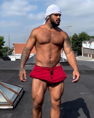 An image in Alonzo's male escort portfolio