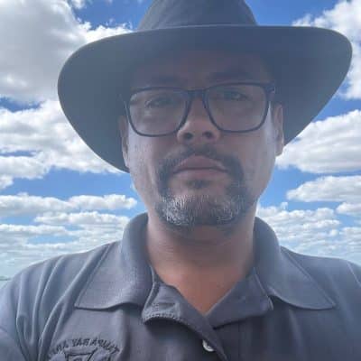 An image in Frank's male escort portfolio