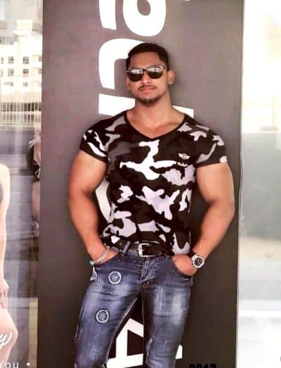 An image in Masud's male escort portfolio