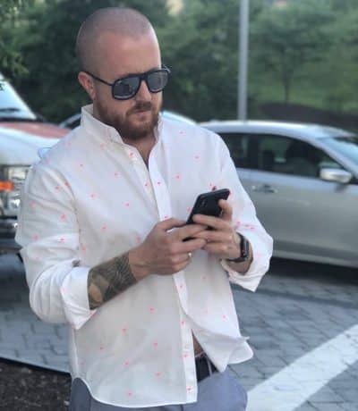 An image in Sean's male escort portfolio