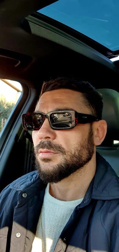 An image in Alessandro's male escort portfolio