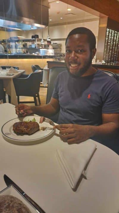 An image in David's male escort portfolio