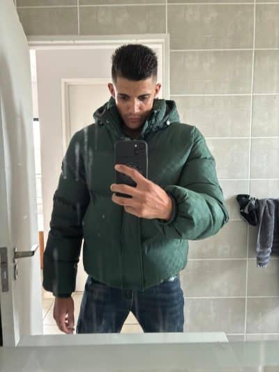 An image in Jay's male escort portfolio