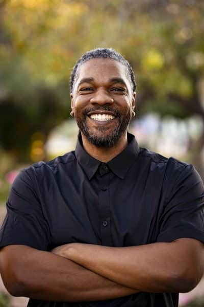 An image in Lee's male escort portfolio