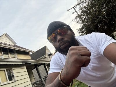 An image in Dawon Kidd's male escort portfolio