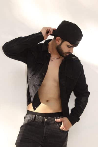 An image in Hugo's male escort portfolio