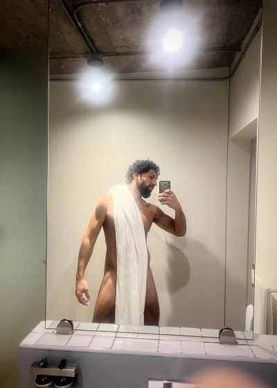 An image in Apolo's male escort portfolio