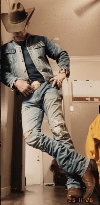 An image in Barry's male escort portfolio