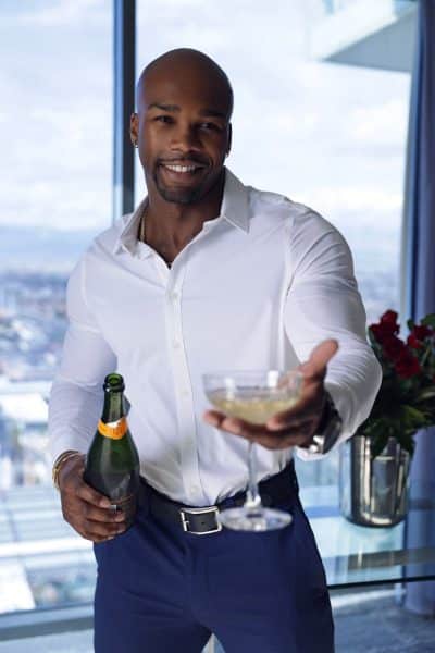 An image in Monroe Black's male escort portfolio