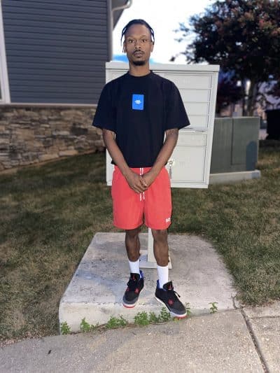 An image in Nate's male escort portfolio