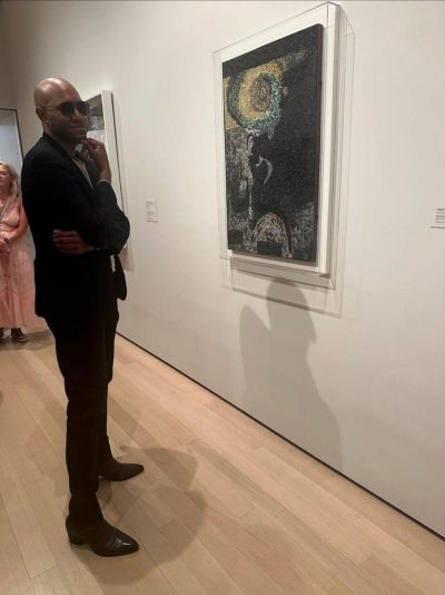 An image in Oliver's male escort portfolio