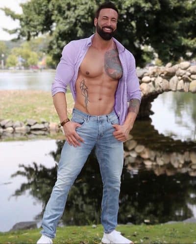 An image in Robby's male escort portfolio