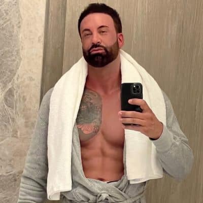 Male Escort Robby