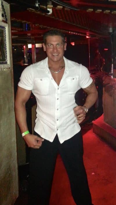 An image in Tully's male escort portfolio