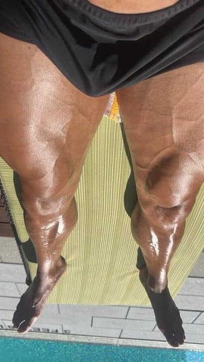 An image in Diego's male escort portfolio