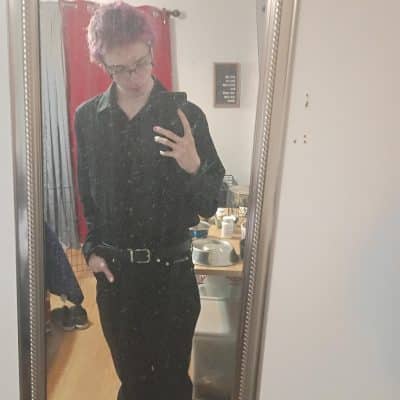 An image in Tyler's male escort portfolio