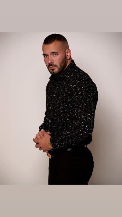 An image in Dominic's male escort portfolio