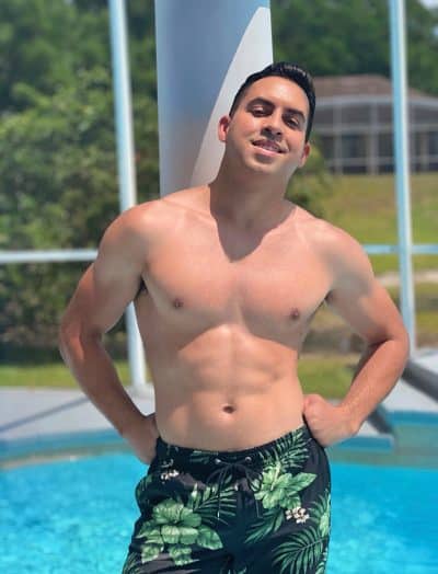 An image in Camilo's male escort portfolio