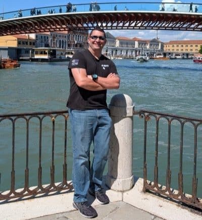 An image in Vince's male escort portfolio