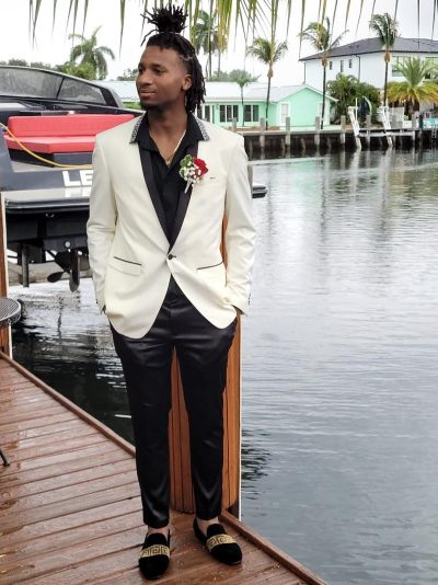 An image in JD's male escort portfolio