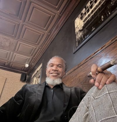 An image in Obie's male escort portfolio