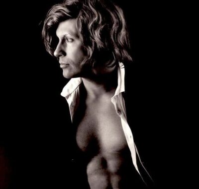An image in Nicky Knight's male escort portfolio