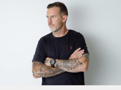 An image in Lee's male escort portfolio
