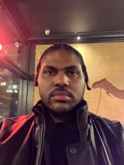 An image in Kane's male escort portfolio