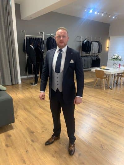 An image in Curtis's male escort portfolio