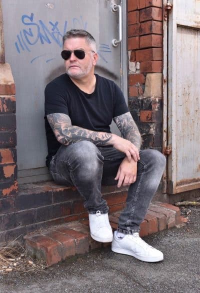 An image in Theo's male escort portfolio