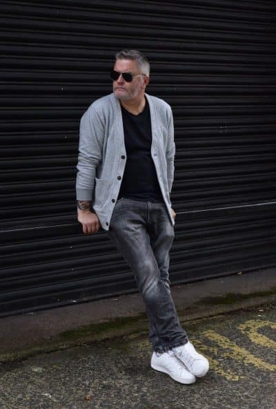 An image in Theo's male escort portfolio