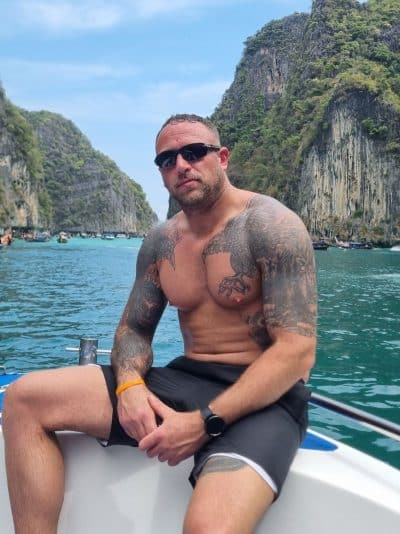 Male Escort Liam