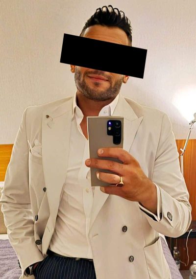 An image in Luca's male escort portfolio