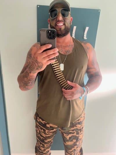 An image in Rico's male escort portfolio