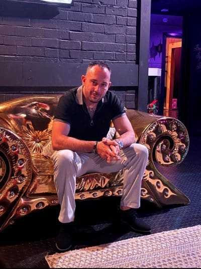 An image in Leo's male escort portfolio