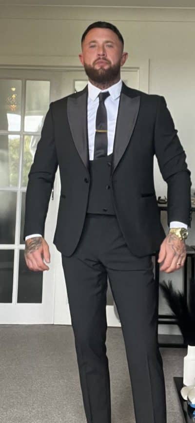 An image in Luca Mantell's male escort portfolio