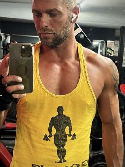 An image in Billy's male escort portfolio