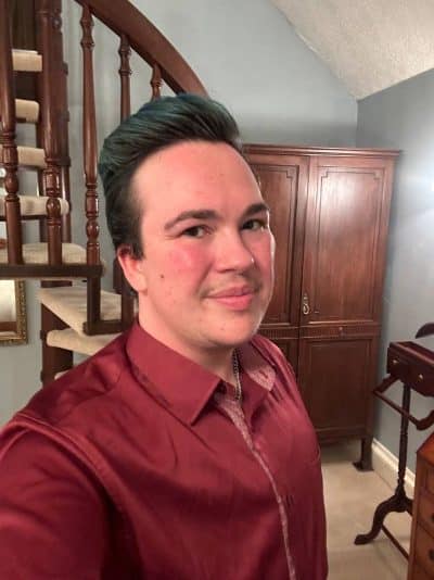 An image in Cas's male escort portfolio