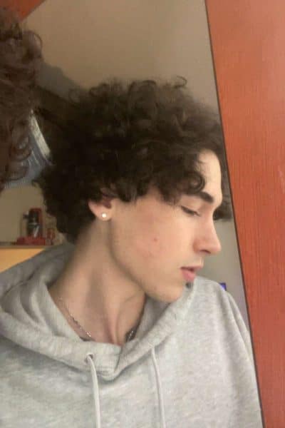 An image in Charles's male escort portfolio