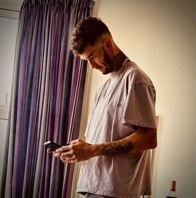 An image in Hugo's male escort portfolio