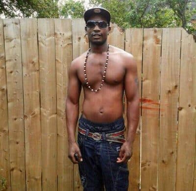 An image in Josia's male escort portfolio