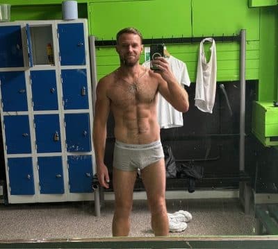 An image in Liam's male escort portfolio