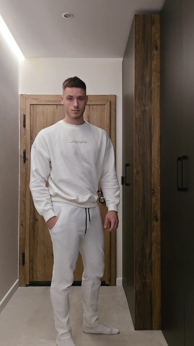 An image in Fernando's male escort portfolio