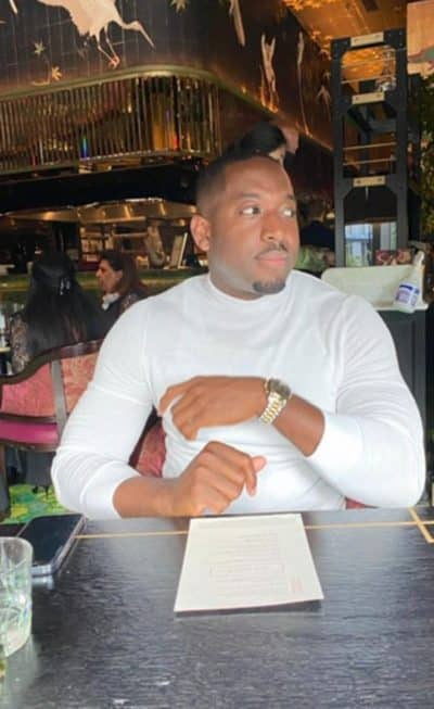 An image in Shawn's male escort portfolio