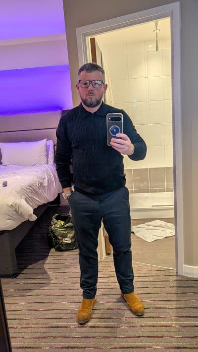 An image in Ross's male escort portfolio