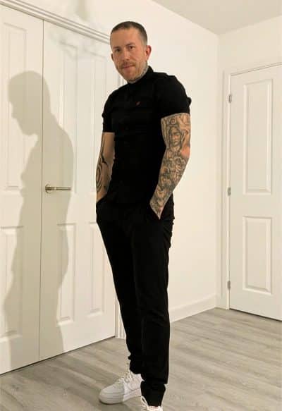 An image in Shaun's male escort portfolio