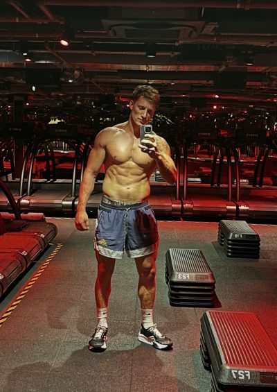 An image in Zander's male escort portfolio