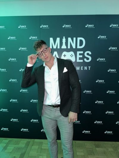 An image in Zander's male escort portfolio