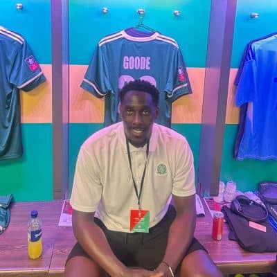 An image in Aaron's male escort portfolio