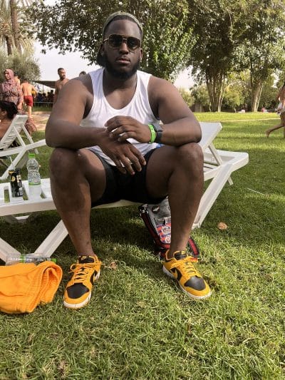 An image in Pedro's male escort portfolio